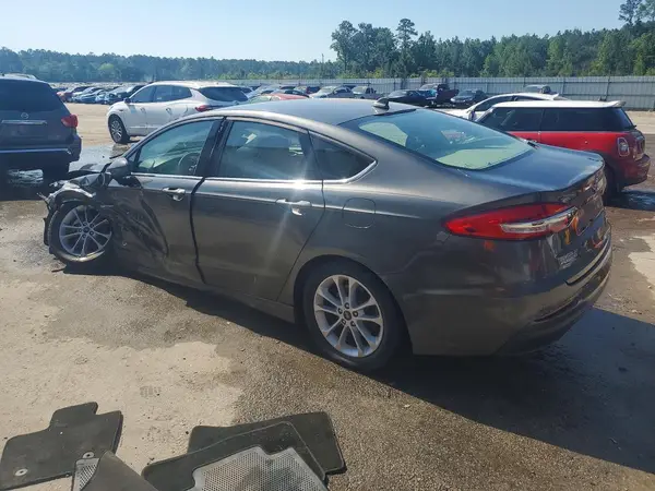 3FA6P0HD4LR132203 2020 FORD FUSION - Image 2