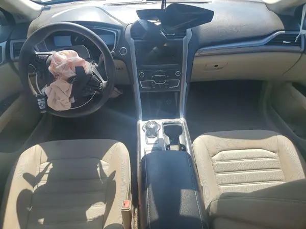 3FA6P0HD4LR132203 2020 FORD FUSION - Image 8