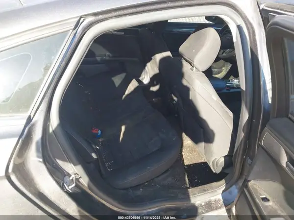 3FA6P0HD4LR136316 2020 FORD FUSION - Image 8