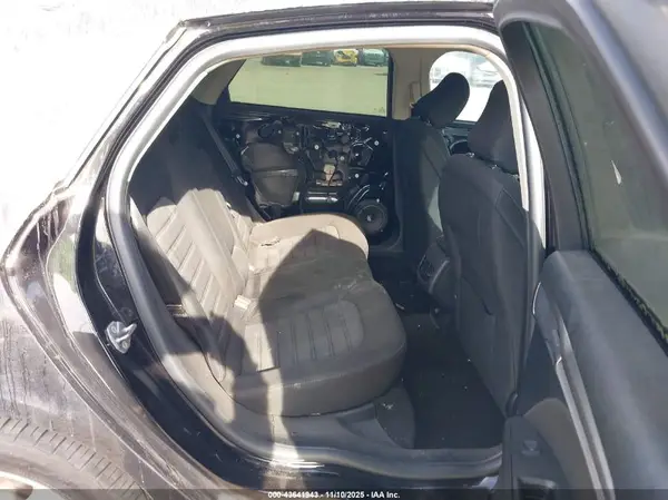 3FA6P0HD4LR143895 2020 FORD FUSION - Image 8