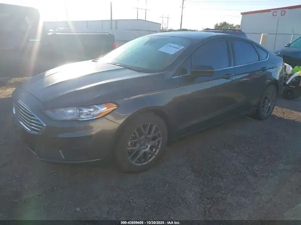 3FA6P0HD4LR147848 2020 FORD FUSION - Image 2