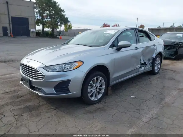 3FA6P0HD4LR149597 2020 FORD FUSION - Image 2