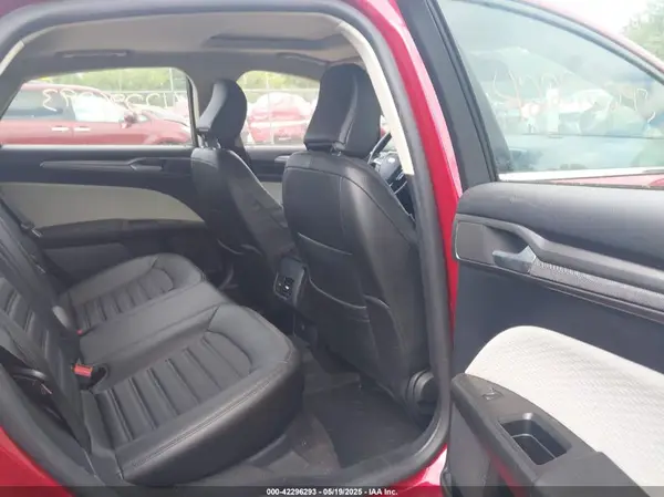 3FA6P0HD4LR158297 2020 FORD FUSION - Image 8