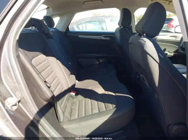3FA6P0HD4LR160518 2020 FORD FUSION - Image 8