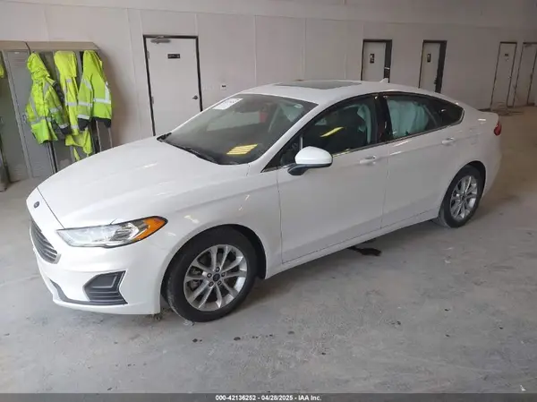 3FA6P0HD4LR165511 2020 FORD FUSION - Image 2