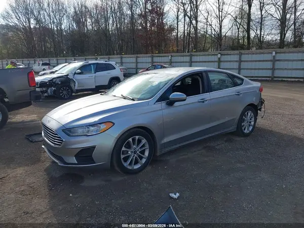 3FA6P0HD4LR165895 2020 FORD FUSION - Image 2