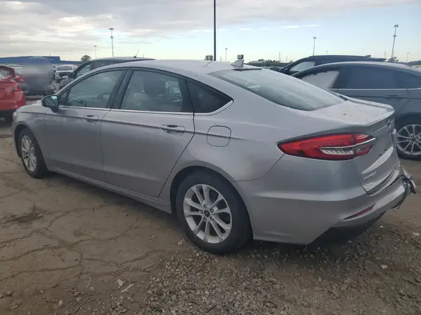 3FA6P0HD4LR166982 2020 FORD FUSION - Image 2