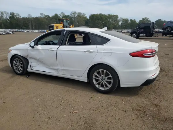 3FA6P0HD4LR167839 2020 FORD FUSION - Image 2