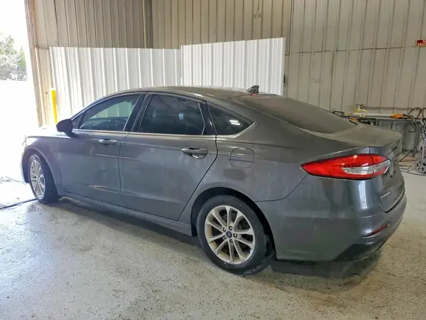 3FA6P0HD4LR168456 2020 FORD FUSION - Image 2