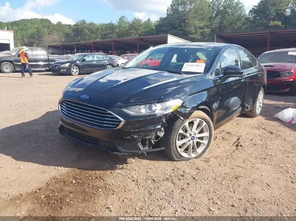 3FA6P0HD4LR183717 2020 FORD FUSION - Image 2