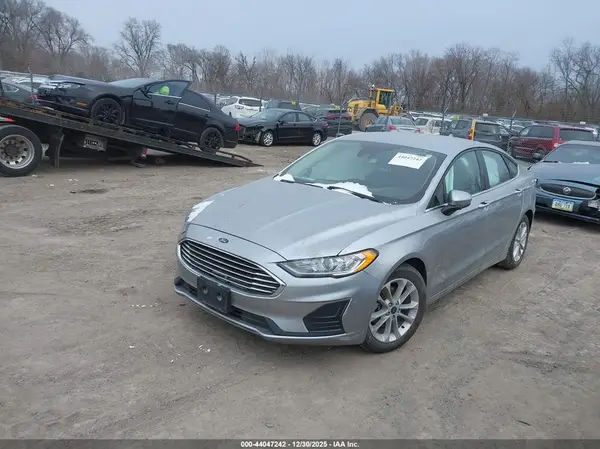 3FA6P0HD4LR185807 2020 FORD FUSION - Image 2