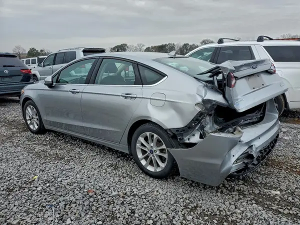 3FA6P0HD4LR197617 2020 FORD FUSION - Image 2