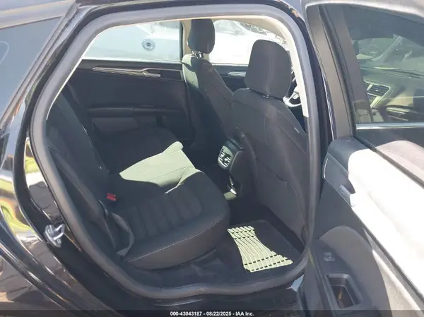 3FA6P0HD4LR217428 2020 FORD FUSION - Image 8