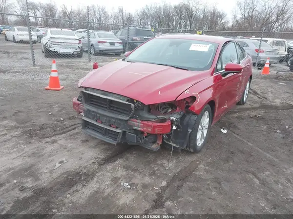 3FA6P0HD4LR219129 2020 FORD FUSION - Image 2