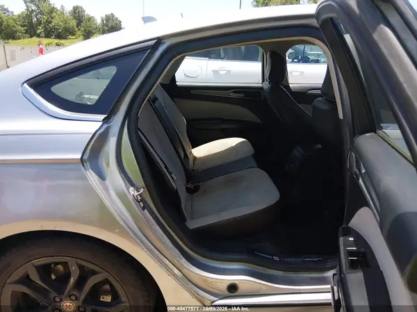 3FA6P0HD4LR222869 2020 FORD FUSION - Image 8
