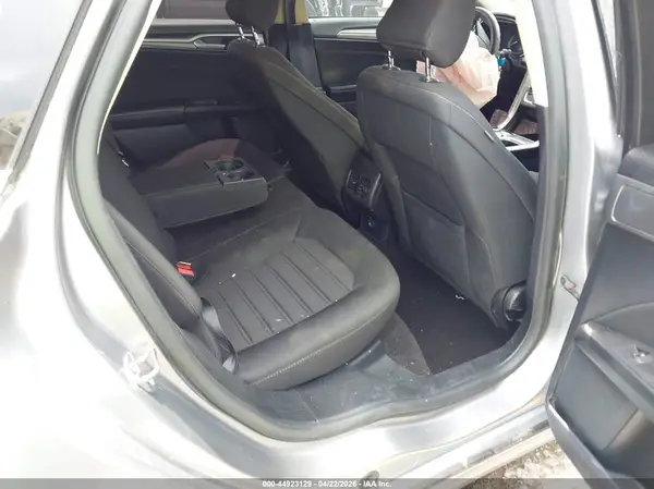 3FA6P0HD4LR223682 2020 FORD FUSION - Image 8