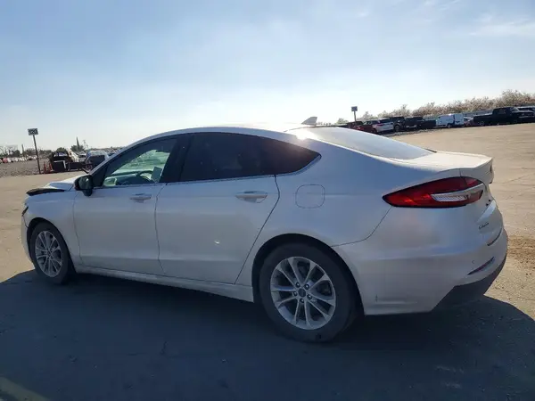 3FA6P0HD4LR228686 2020 FORD FUSION - Image 2