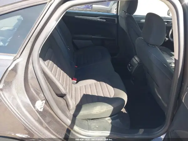 3FA6P0HD4LR231507 2020 FORD FUSION - Image 8