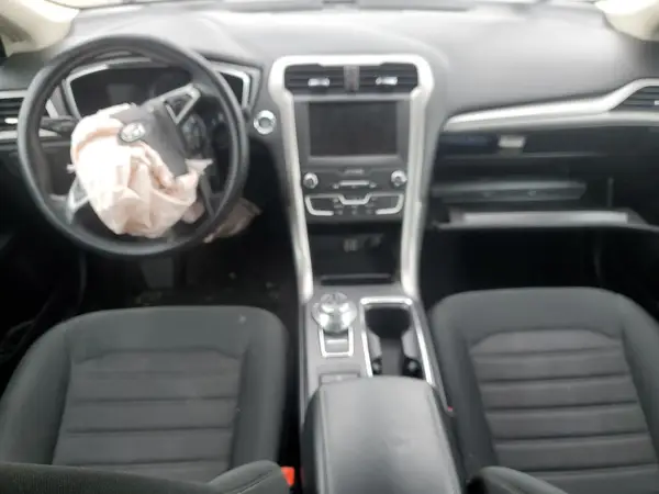 3FA6P0HD4LR235394 2020 FORD FUSION - Image 8