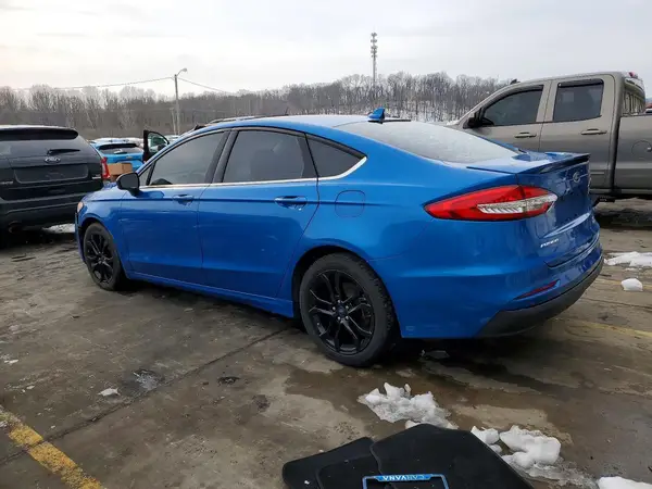 3FA6P0HD4LR235928 2020 FORD FUSION - Image 2