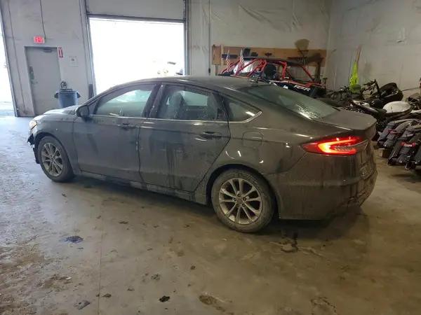 3FA6P0HD4LR247044 2020 FORD FUSION - Image 2