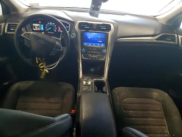 3FA6P0HD4LR247044 2020 FORD FUSION - Image 8