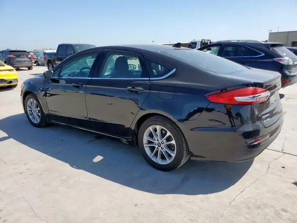 3FA6P0HD4LR258609 2020 FORD FUSION - Image 2