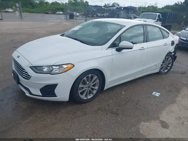 3FA6P0HD4LR260019 2020 FORD FUSION - Image 2