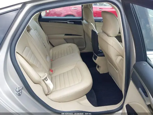 3FA6P0HD5GR129249 2016 FORD FUSION - Image 8