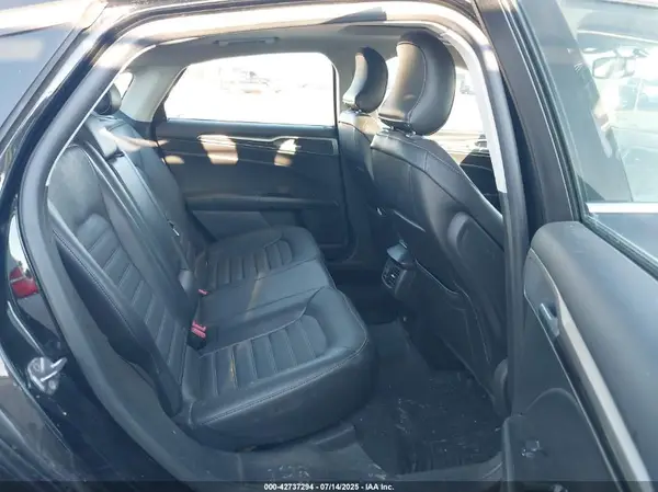 3FA6P0HD5GR175521 2016 FORD FUSION - Image 8