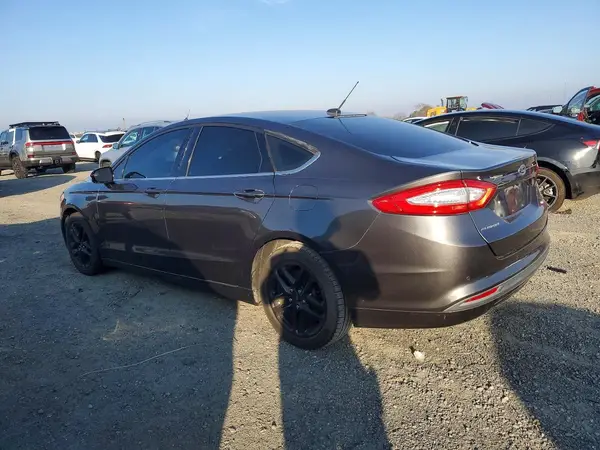 3FA6P0HD5GR187670 2016 FORD FUSION - Image 2