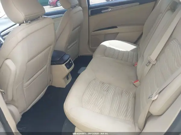 3FA6P0HD5GR190259 2016 FORD FUSION - Image 8