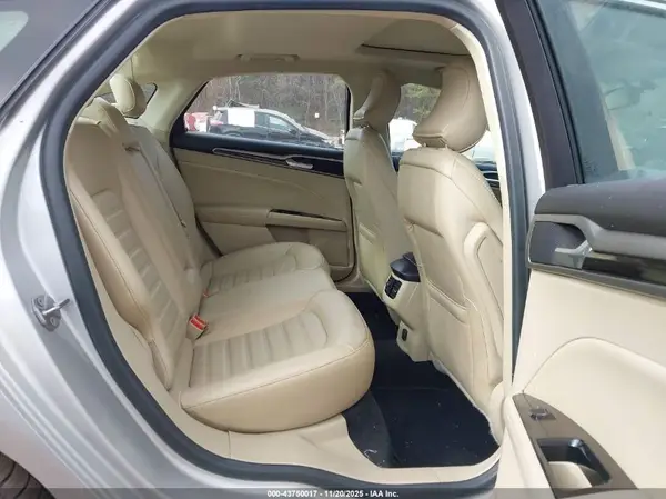3FA6P0HD5GR196840 2016 FORD FUSION - Image 8