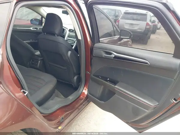 3FA6P0HD5GR277675 2016 FORD FUSION - Image 8