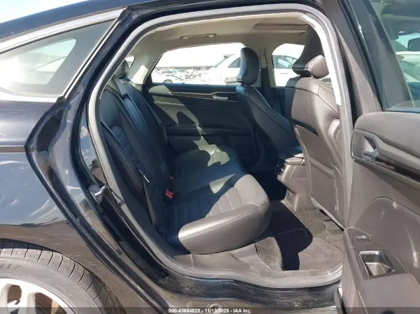 3FA6P0HD5GR299529 2016 FORD FUSION - Image 8