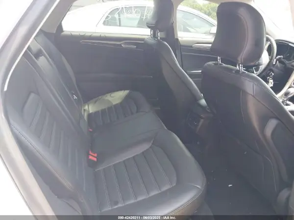3FA6P0HD5GR300615 2016 FORD FUSION - Image 8