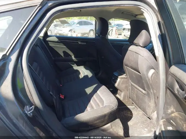 3FA6P0HD5GR327748 2016 FORD FUSION - Image 8