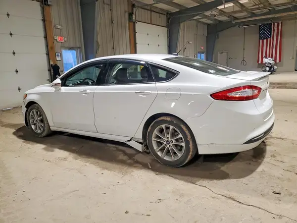 3FA6P0HD5GR339933 2016 FORD FUSION - Image 2