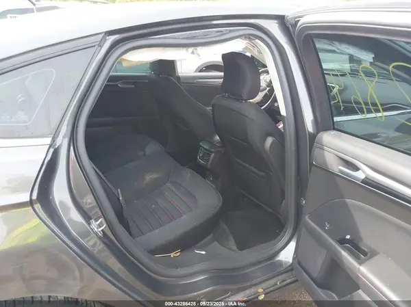 3FA6P0HD5GR391952 2016 FORD FUSION - Image 8