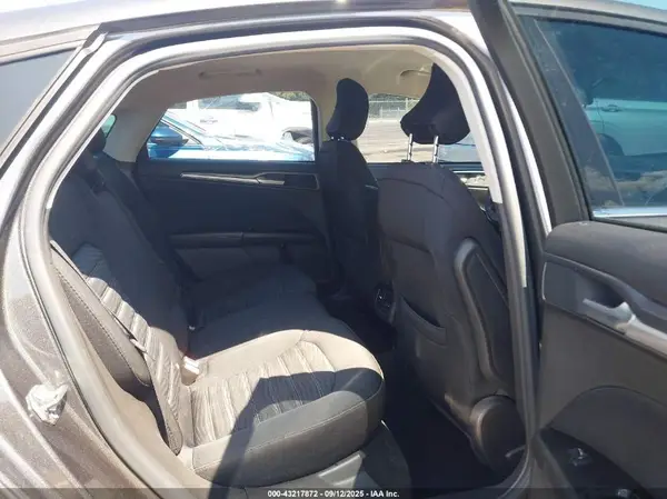3FA6P0HD5GR395015 2016 FORD FUSION - Image 8