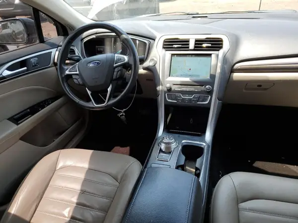 3FA6P0HD5HR106989 2017 FORD FUSION - Image 8