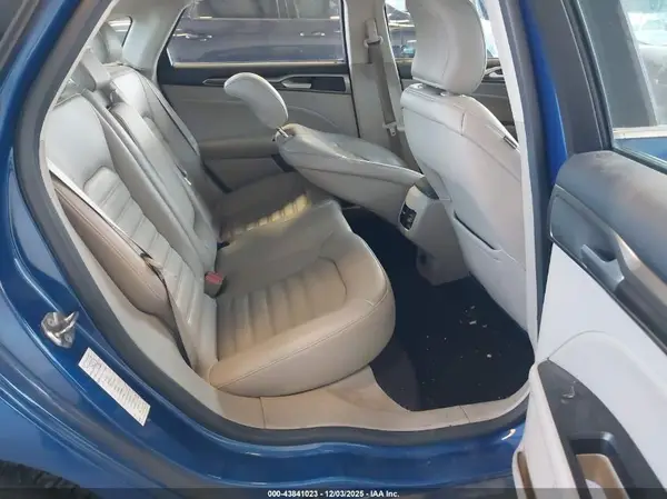 3FA6P0HD5HR115482 2017 FORD FUSION - Image 8