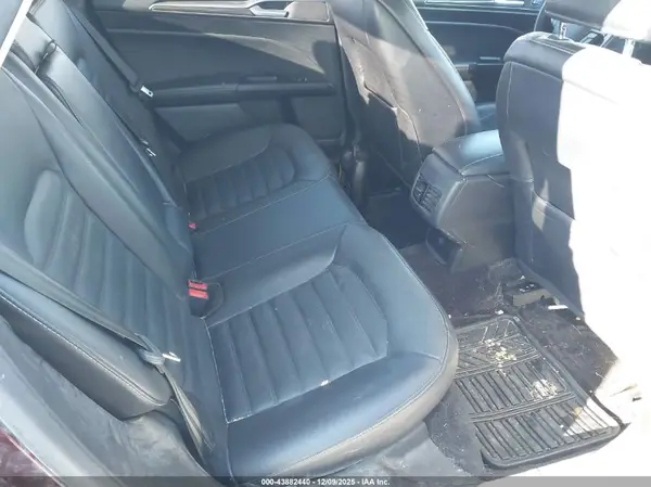 3FA6P0HD5HR139894 2017 FORD FUSION - Image 8