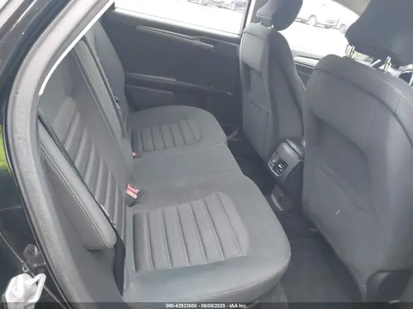 3FA6P0HD5HR153892 2017 FORD FUSION - Image 8