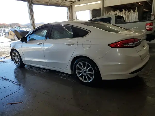 3FA6P0HD5HR155738 2017 FORD FUSION - Image 2
