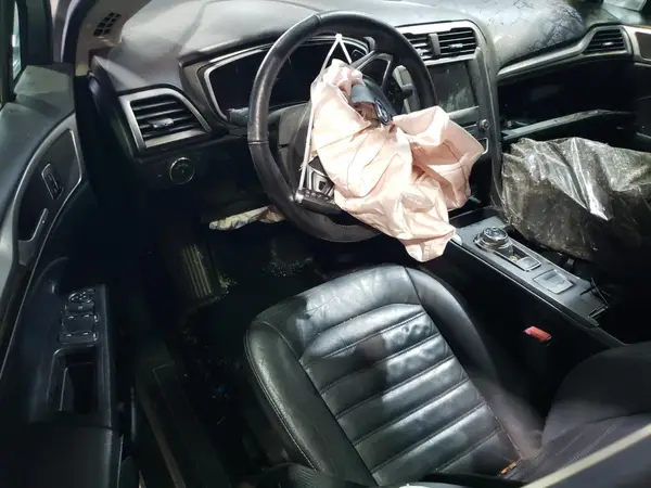 3FA6P0HD5HR155996 2017 FORD FUSION - Image 8