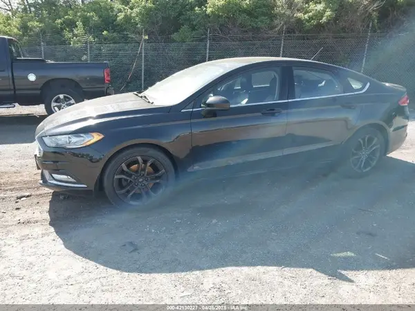 3FA6P0HD5HR165895 2017 FORD FUSION - Image 2