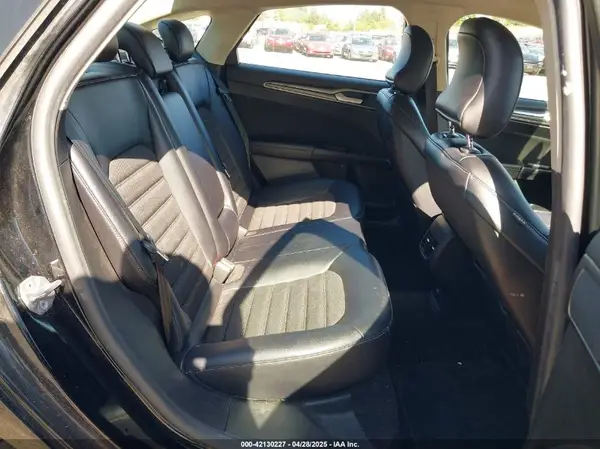 3FA6P0HD5HR165895 2017 FORD FUSION - Image 8