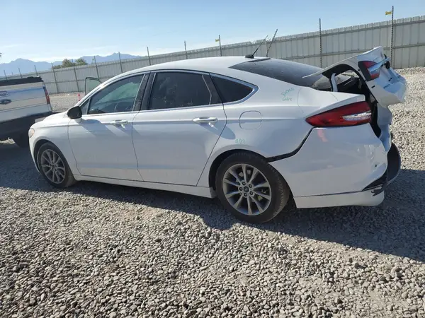 3FA6P0HD5HR183247 2017 FORD FUSION - Image 2