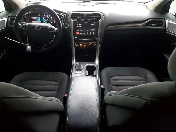 3FA6P0HD5HR190215 2017 FORD FUSION - Image 8